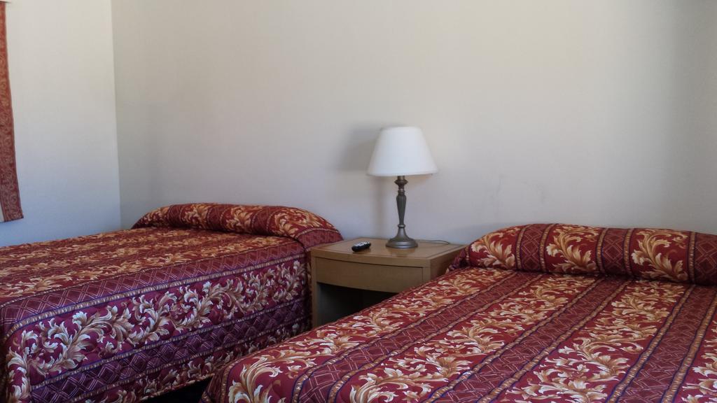 Lido Hotel Huntington Park Habitación foto